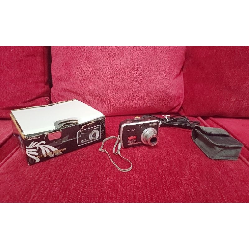 câmera digital mitsuca modelo DC7328BR(PRODUTO USADO)