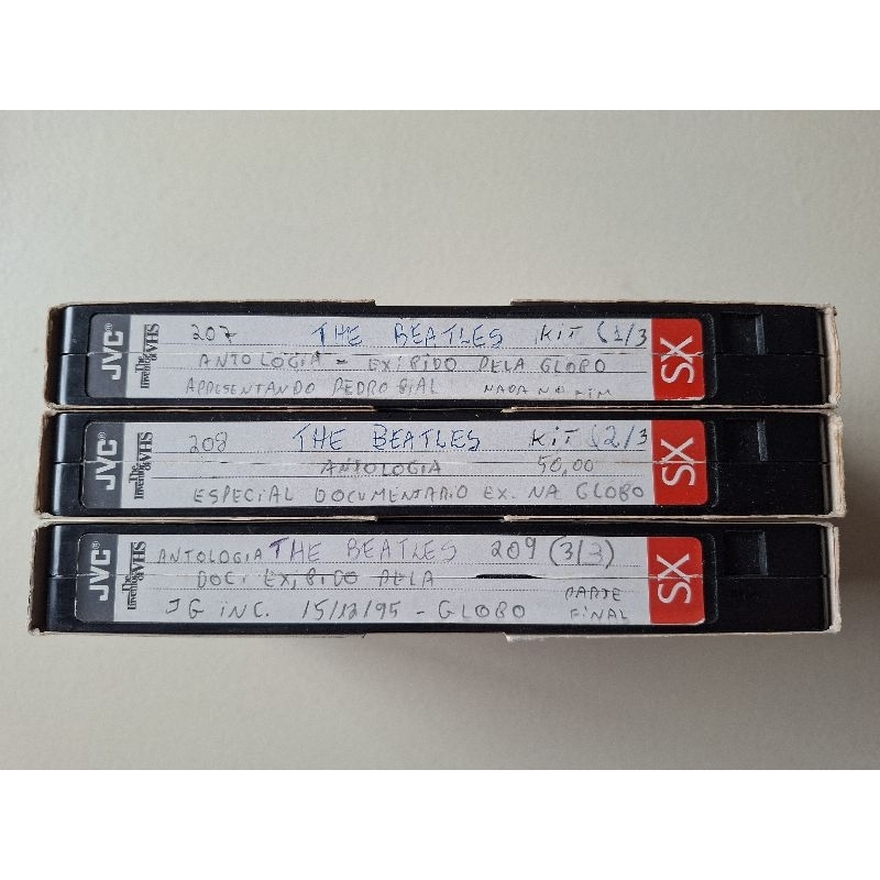 The Beatles - Documentário em 3 fitas