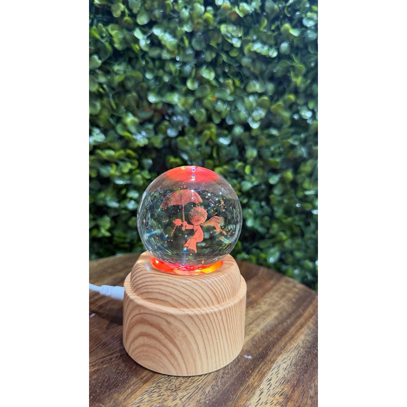Luminária Globo De Cristal 3D Giratória Led Colorido USB Abajur De Mesa Decorativo Pequeno Príncipe Planetário Golfinhos