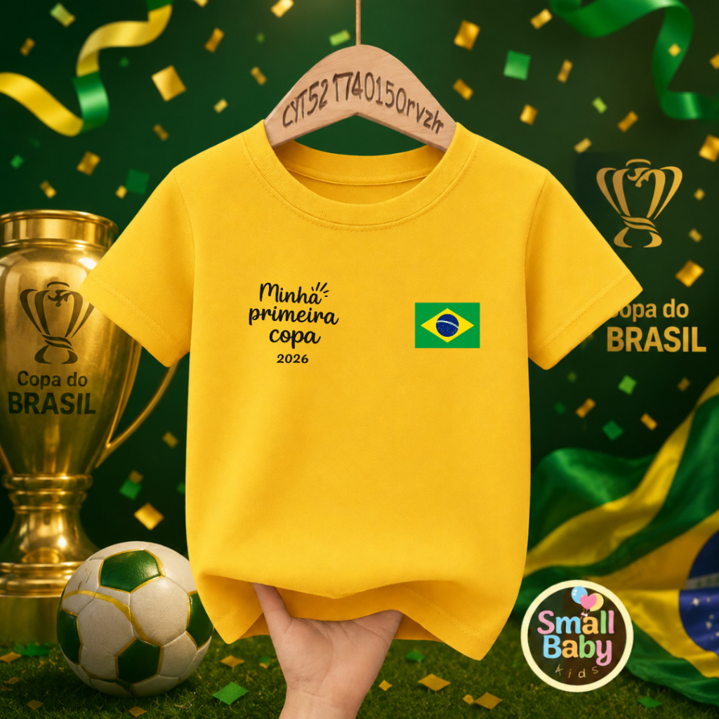 Camiseta Infantil Juvenil Unissex Minha Primeira Copa no Mundo Seleção Brasileira Times de Futebol Brasil