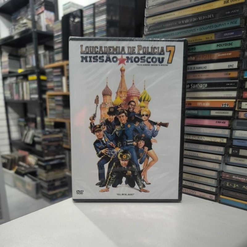 DVD LOUCADEMIA DE POLICIA 7 - MISSÃO MOSCOU (LACRADO/DUBLADO)
