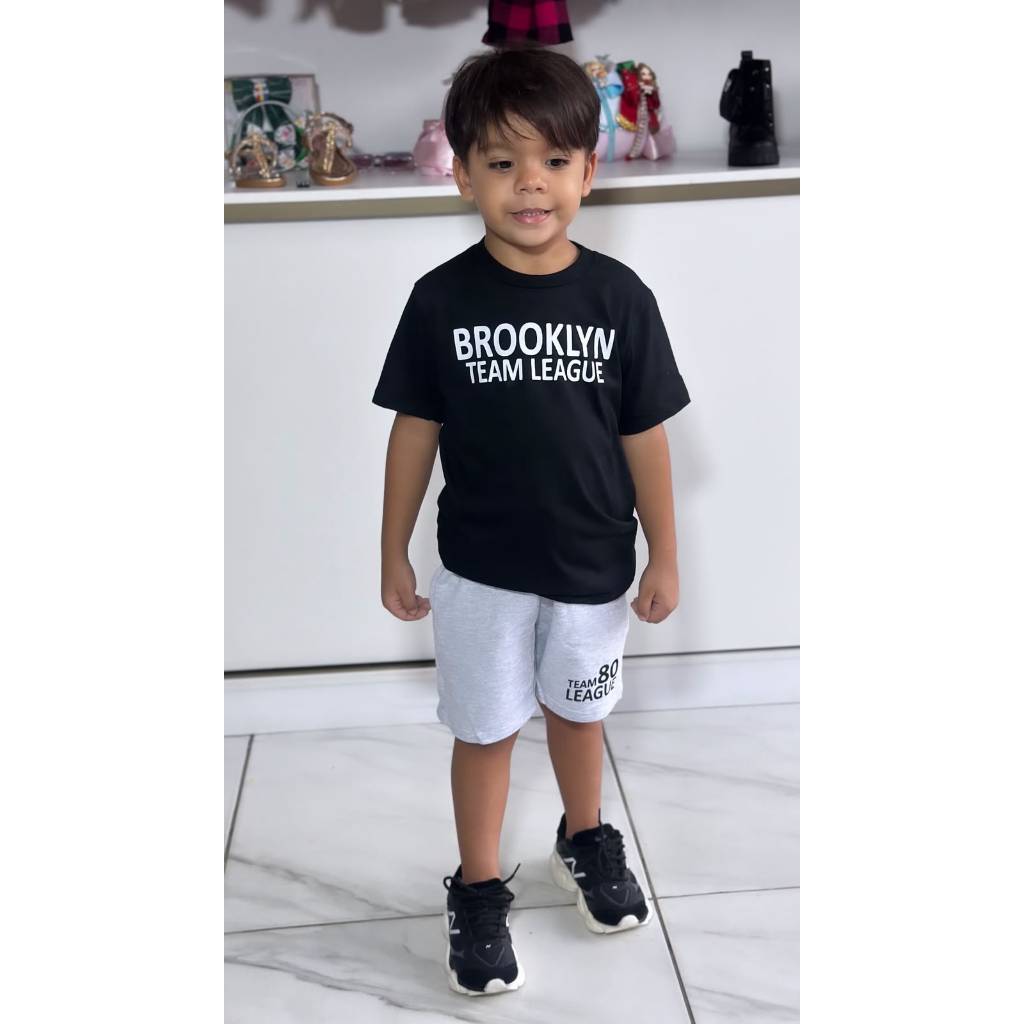 Conjunto Infantil Masculino Camiseta Meia Malha e Bermuda Moletom Confortável