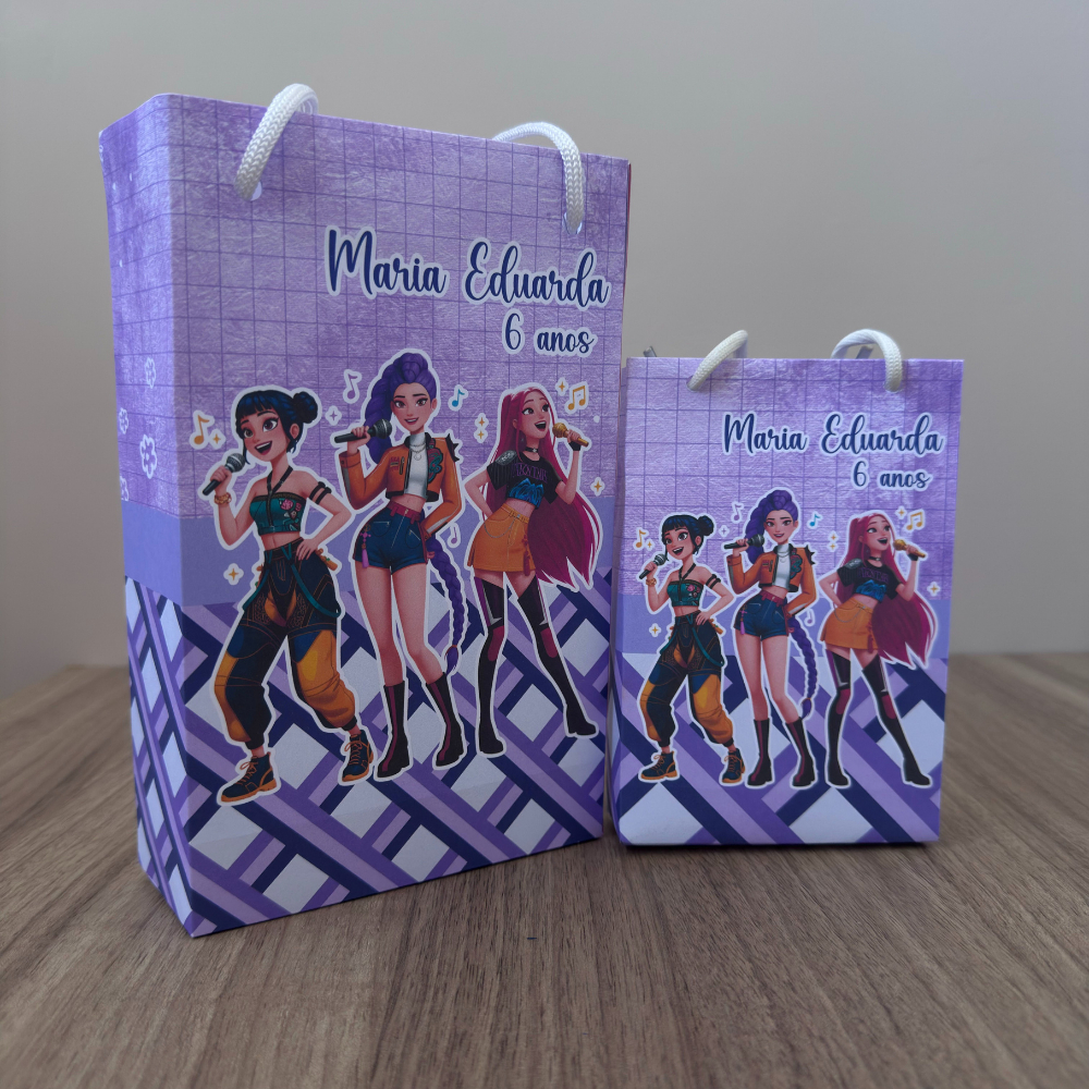 Sacolinha Surpresa Personalizada Guerreiras K-pop - TAM P ou M, sacola K-pop, lembrancinhas guerreiras k-pop