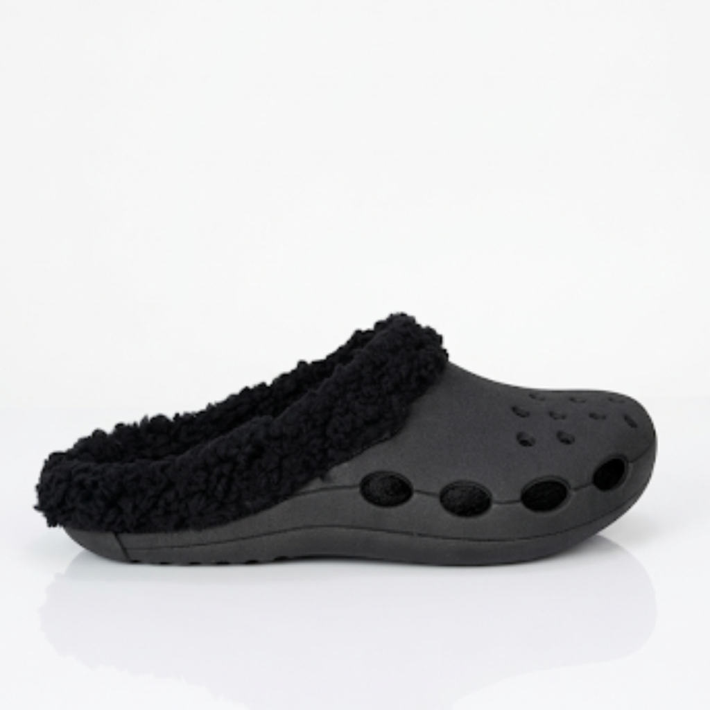 Babuche Pelinho Sherpa Pelúcia Pantufa Inverno PVC Micro Expandido Antiderrapante Quentinho Unissex