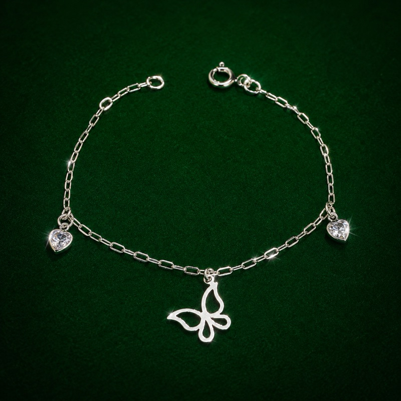 Pulseira Feminina Borboleta Vazada e Corações em Prata 925 Sofisticada
