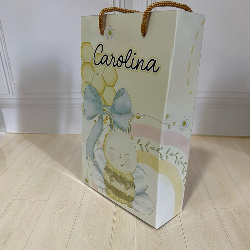 Kit Sacolinha 10|15|20 Personalizada Abelhinha Aquarela Festa 10x15cm | Lembrancinha, Embalagem, Kit Presente com A