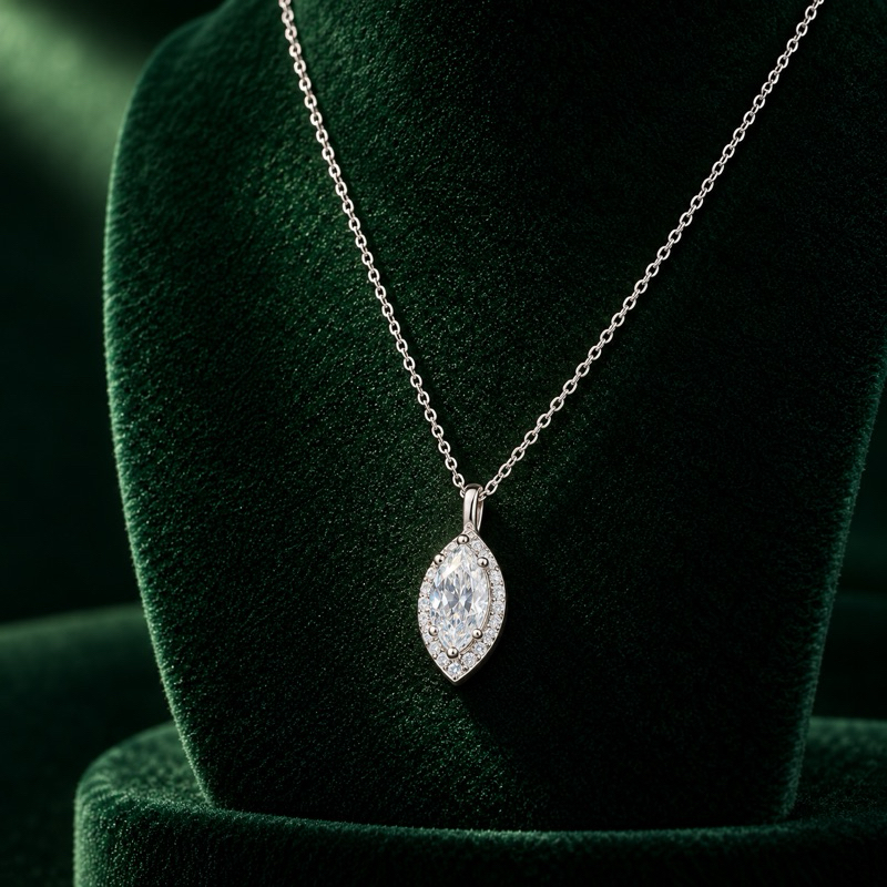 Colar Feminino Moissanite Navete 4,6mm em Prata 925 Elegante
