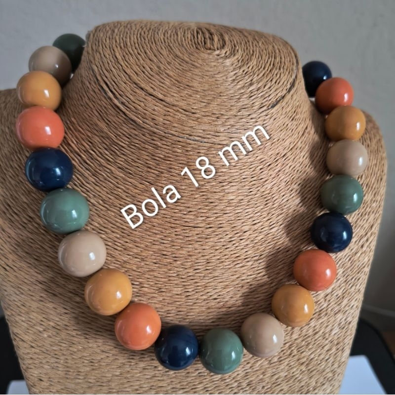 Colar Gargantilha de Bola Esferas 18 mm Lindo e 16 mm Tendência Verão 2025 ou