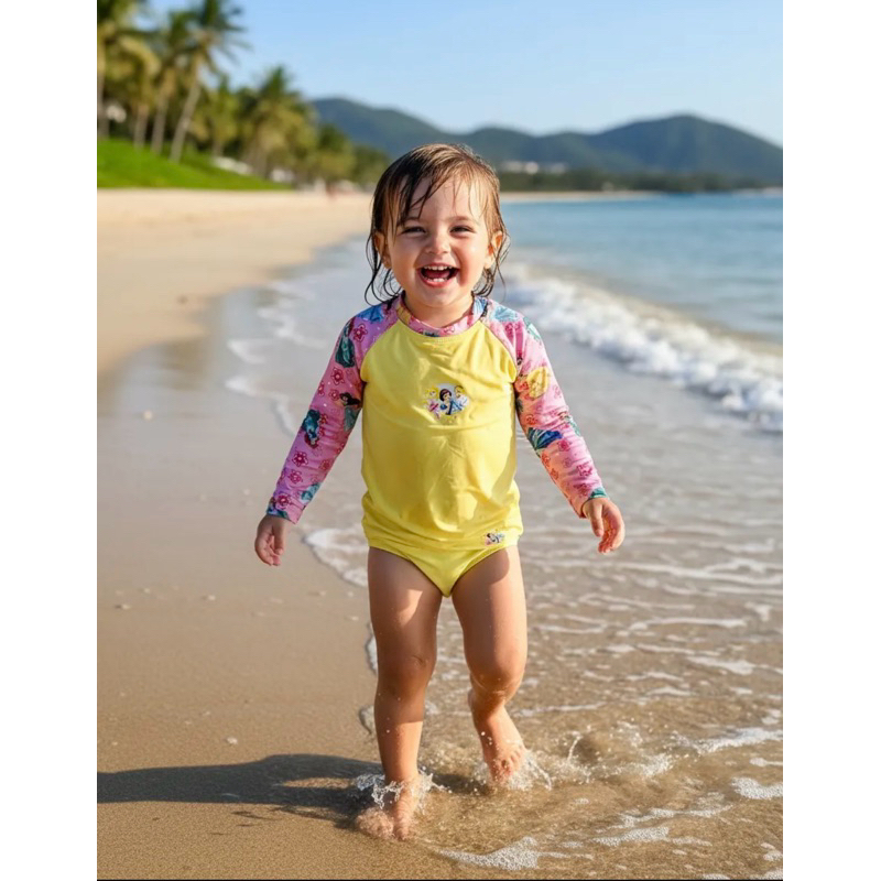 Conjunto Infantil Moda Praia Piscina Proteção UV50 Roupa Infantil Camiseta Calcinha Biquíni Hello Kitty Stitch Barbie