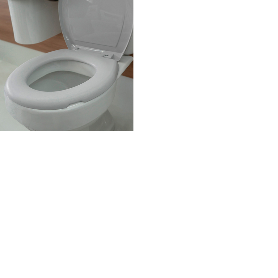 Assento Sanitário Almofadado Oval Estrela iza