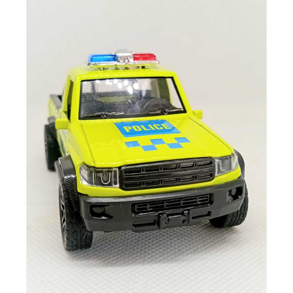 Miniatura Carrinho Metal 1/36 Toyota Land Cruiser Police Abre As Portas