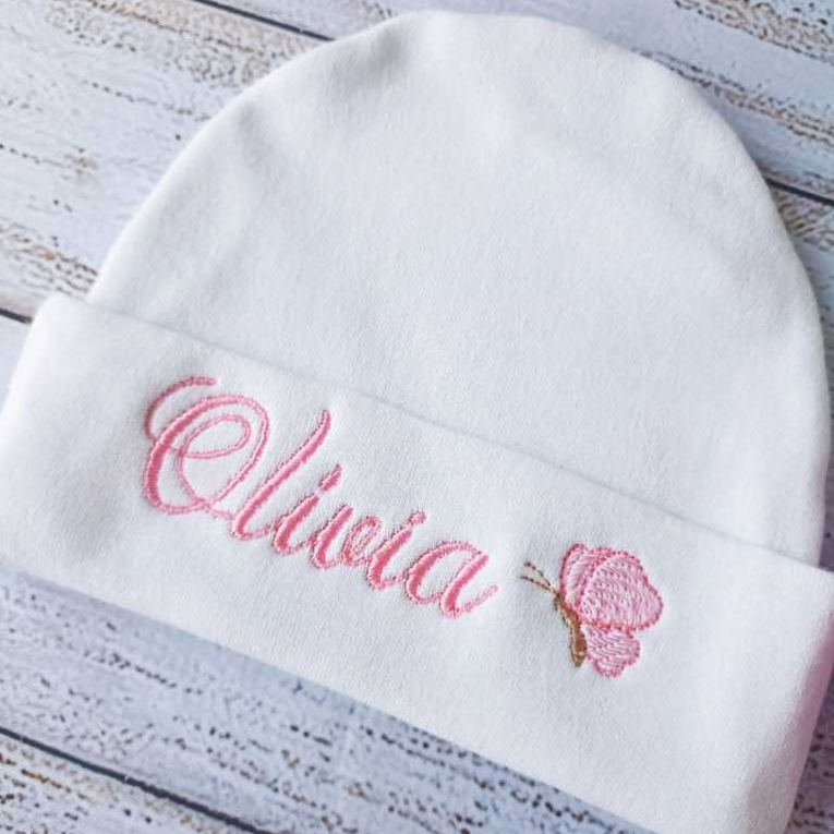 Touca Bebê Personalizada ou Kit Touca Personalizada + Luvinhas - Nome Bordado - 100% Algodão - Macia e Confortável