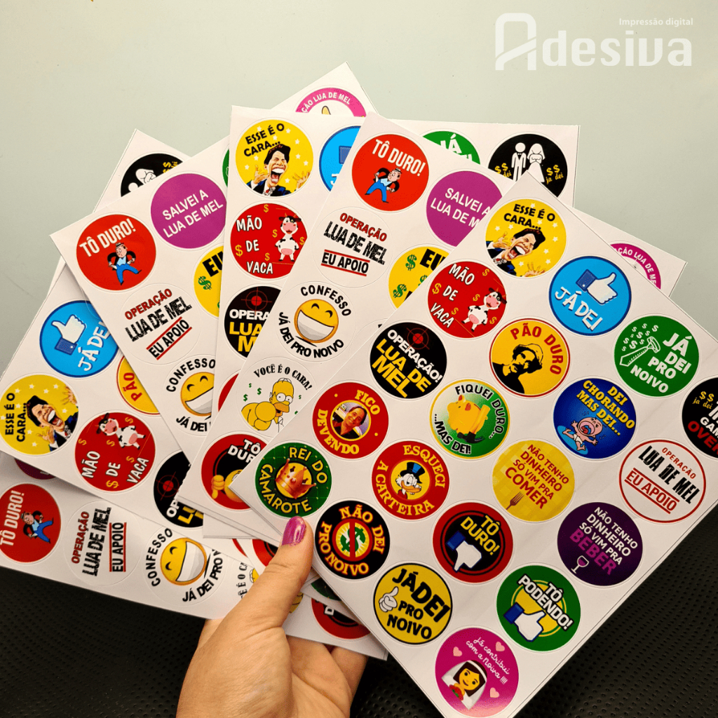 120 Adesivos Divertidos Hora da Gravata Noivo Casamento Lua de Mel 4x4cm