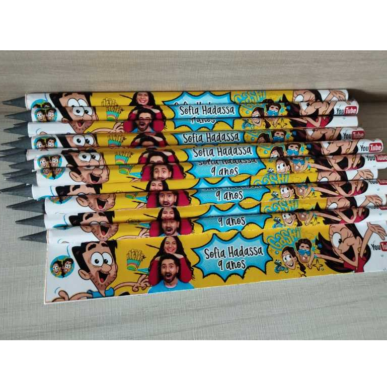 25 lembrancinha lápis personalizado para festa infantil Shirley e Gabriel