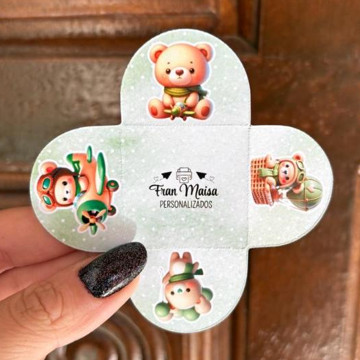 Envio em 24h Forminhas para Doces Ursinho Aviador Verde 4 Pétalas Festa Aniversário Personalizadas