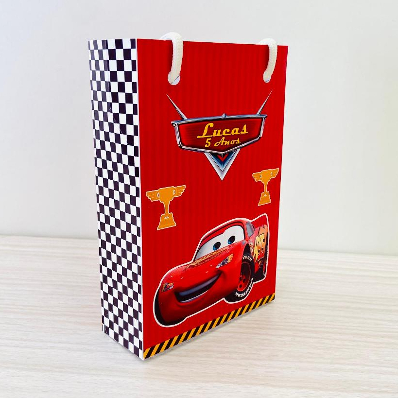 SACOLINHA P PERSONALIZADA CARROS RELÂMPAGO MCQUEEN / LEMBRANCINHA CARROS / ANIVERSÁRIO RELÂMPAGO MCQUEEN