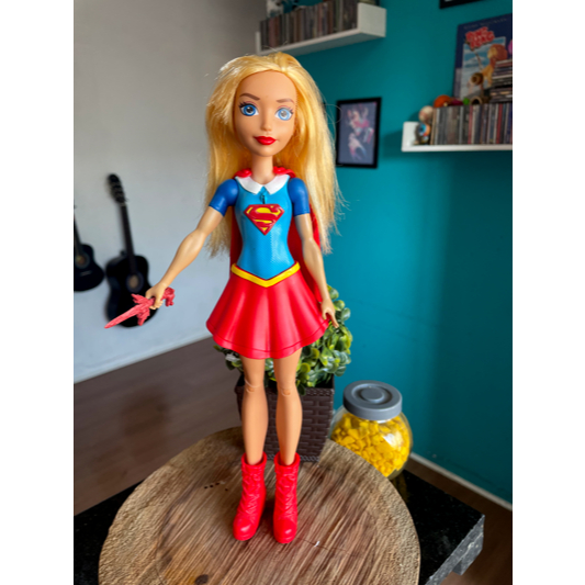 Boneca Super Girl Coleção Super Hero Girls Usada