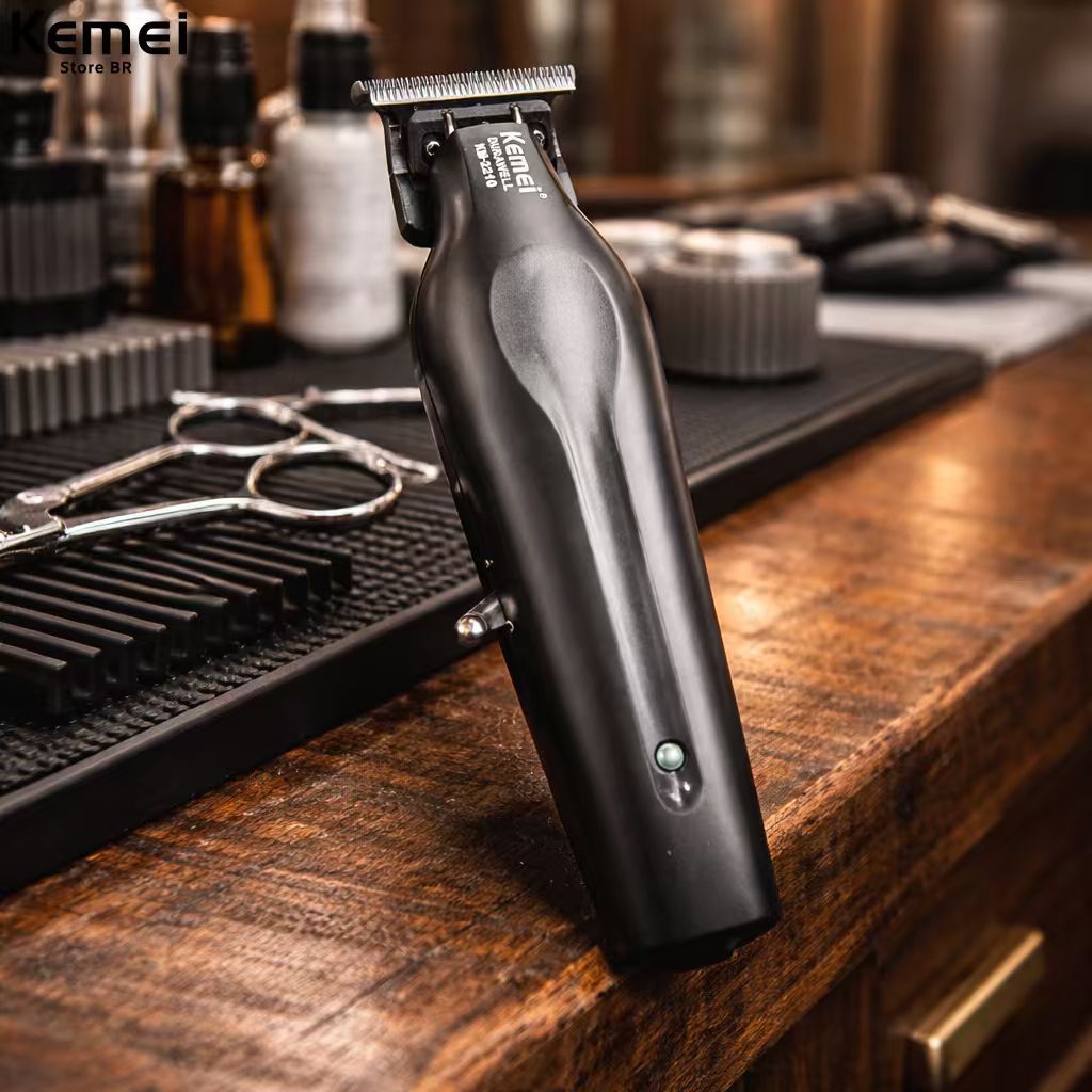 Kemei KM - 2210 Máquina De Corte De Cabelo Aparador De Pêlos Recarregável Portátil USB 7.800 RPM 5W