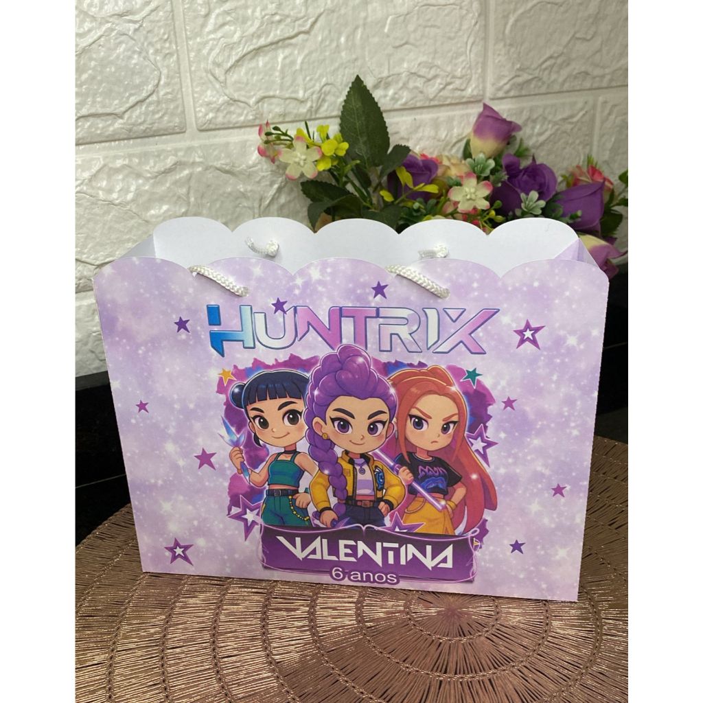 Sacolinha Personalizada GUERREIRAS DO K-POP/fESTA/LEMBRANCINHA PERSONALIZADA/MENINA