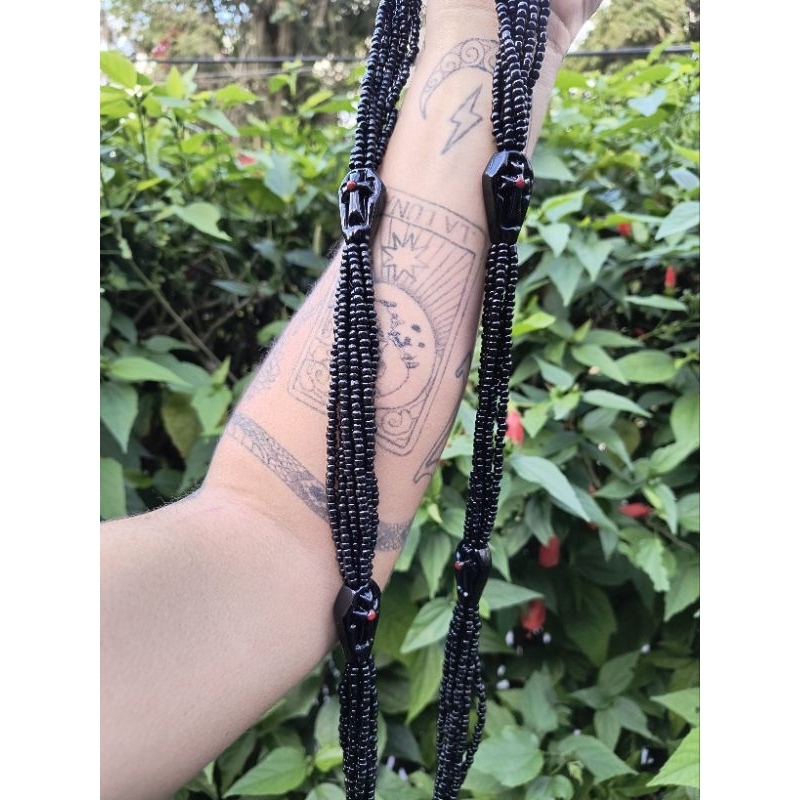 Guia Braja Exu e pomba gira preta Exu marabô , tiriri , tranca ruas ,Exu caveira ,Maria Quitéria ,Maria Padilha ,mulambo