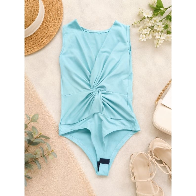 Body Verde Claro Camarin Story M Brechó Regata Nó Torcido Frente Drapeado Viscose Desapego Barato Estica Blusa Casual