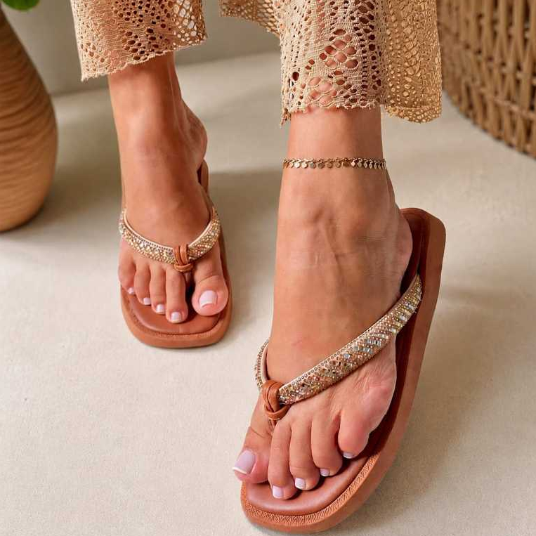 Chinelo Feminino Luxo com Strass Brilhante Confortável Rasteirinha Feminina Elegante Dia a Dia