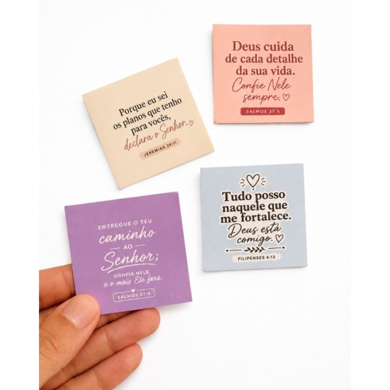 Mini cartãoes, tags com frases bíblicas/mimo para clientes/tamanho 5x5.
