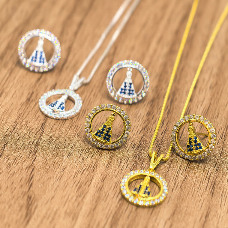 Kit Colar + Brinco Premium Nossa Senhora Aparecida Folheados A Ouro 18K/ Prata 925