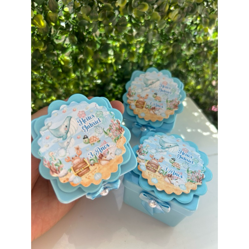 Kit Caixinha Acrílica Colorida Personalizada Para Lembrancinha, Festa, com aplique 3D - Fundo do Mar - todos os Temas