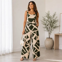 Macacão longo femenino casual chic com bojo e lastex nas costas pantalona wide leg com bolsos tecido duna