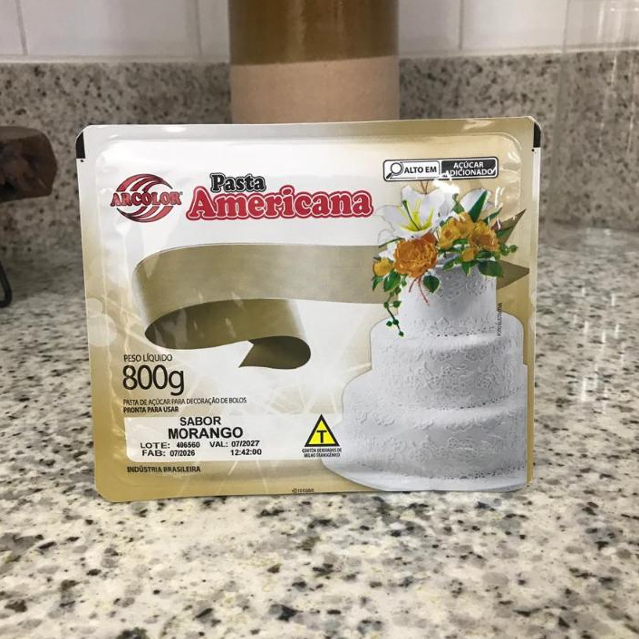 Pasta Americana Sabor de Morango - 800g - 1 unidade - Arcolor - Rizzo