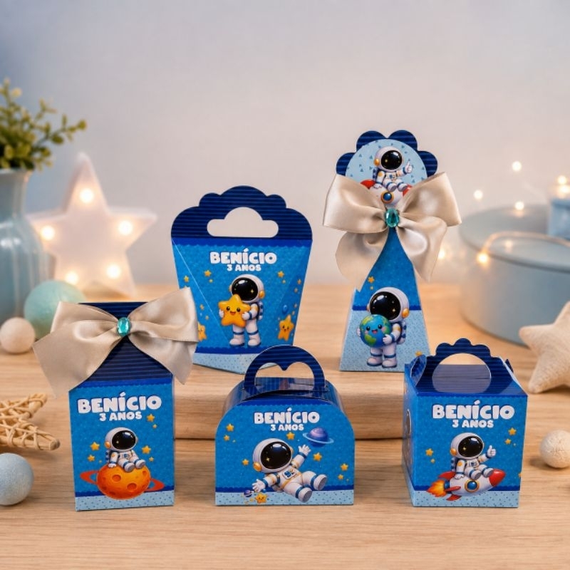 Kit de Caixas Astronauta Personalizada / Lembrancinha de festa / Aniversário