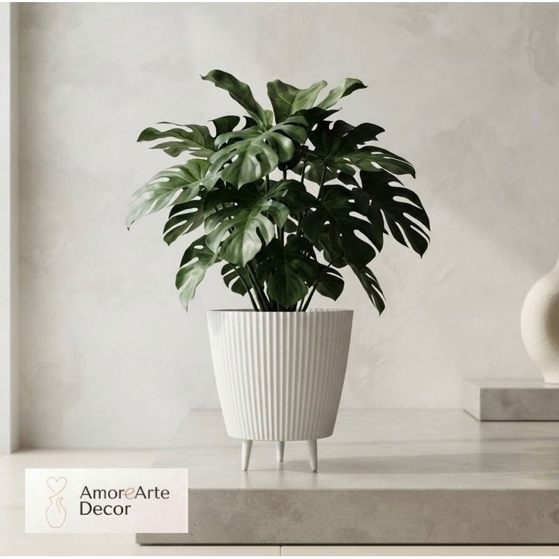 Vaso de Planta Canelado com Suporte de Pés - Design Moderno para Sala e Jardim - 28x26x18cm