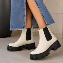 Bota Coturno Feminina Chelsea Solado Tratorado Confortável Elástico Calce Fácil