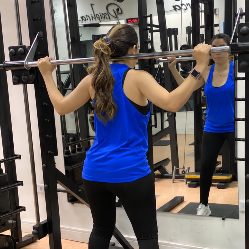 Regata Feminina Estilo Nadador Fitness Para Academia Treino Dia a Dia e Esportes Confortavel