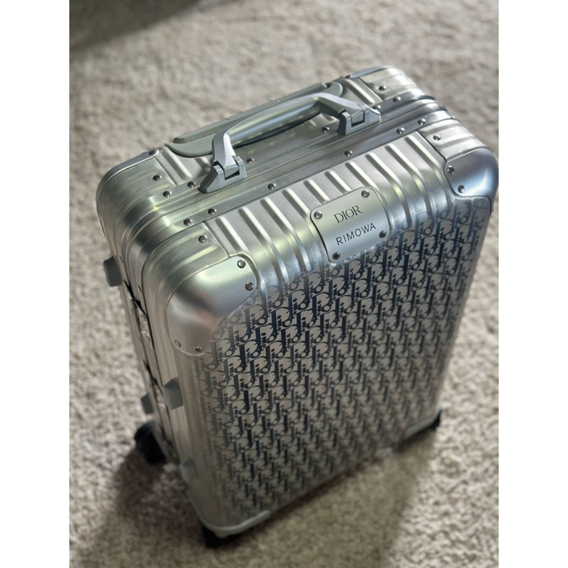 Mala em alumínio Rimowa