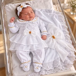 Saída de maternidade branca menina luxo Rafaela