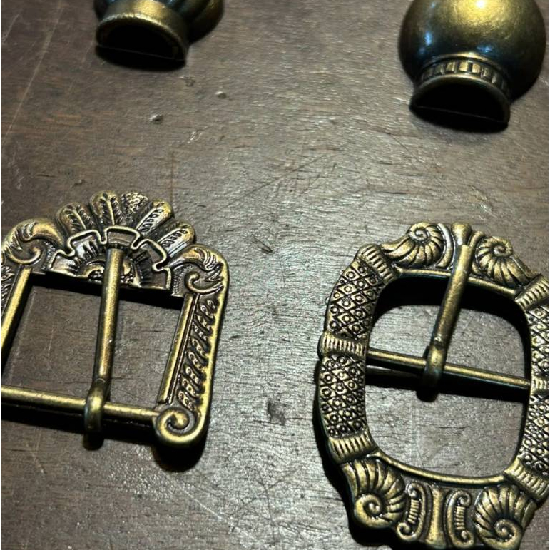 KITS DE 10 MEIA BOMBINHAS PASSADOR PARA TRAIA LISO MEXERICA MIXIRICA AMARELAMULADEIRO EBERLE REPLICAS DE ALPACA EM METAL — imagem 2 de 2