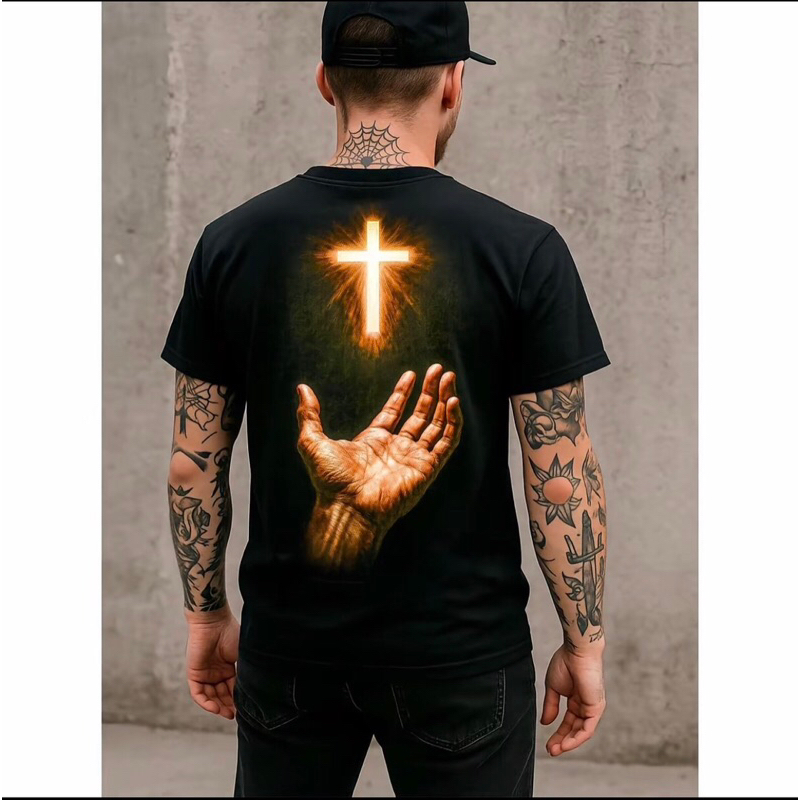 Camiseta Personalizada Mão e Cruz Brilhantes Dourada 100% Algodão tendência Moda Masculina