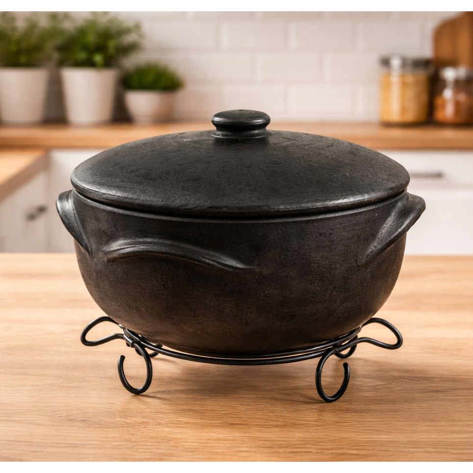 Panela de Barro Capixaba Grande 5,5 L e 7 Litros (opções com ou sem suporte) - Artesanal, Pretas em Oferta na Shopee