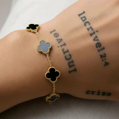 Pulseira Trevo Preto Banhada a Ouro 18k Ajustável 16,5 a 22cm Unissex Luxo Resistente à Água
