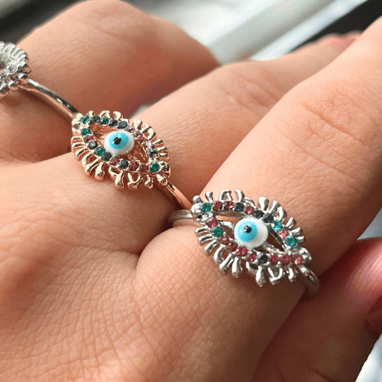 Anel Feminino Olho Grego com Zircônia Cravejada – Banhado a Ouro e Prata – Joia Elegante de Proteção