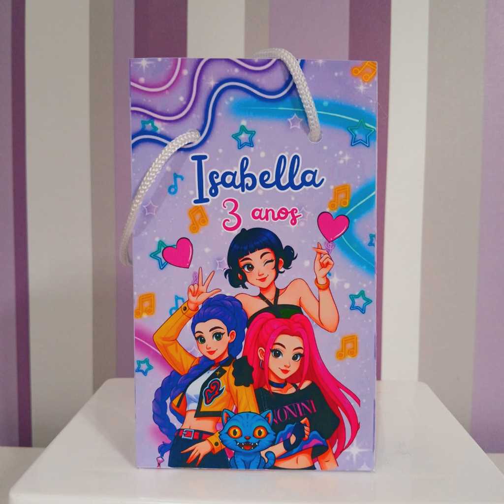 Sacolinha Surpresa Personalizada Guerreiras do K - Pop - Lembrancinha Aniversário - Tamanho P - PEGUE E MONTE