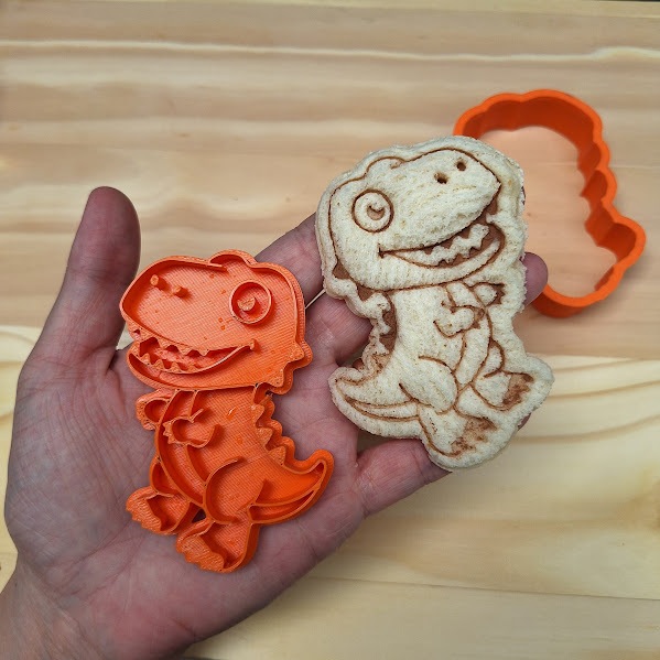 Cortador Sanduiche Molde pão para lancheira Lanche Dinossauro Infantil Molde + Marcador Divertido  9cm