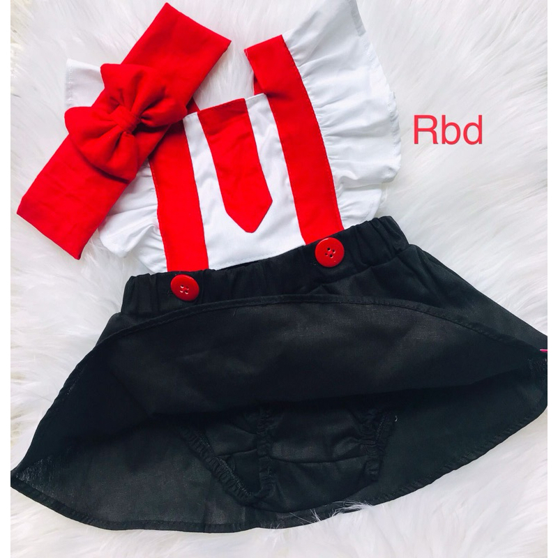 jardineira infantil menina tema Rbd muito usando em mesversario e ensaio fotográfico acompanha turbate