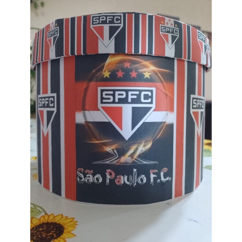 Caixa Redonda Grande São Paulo pra montagem de Cesta Presente Aniversário Personalizada Artesanal Chocolat Futebol Times