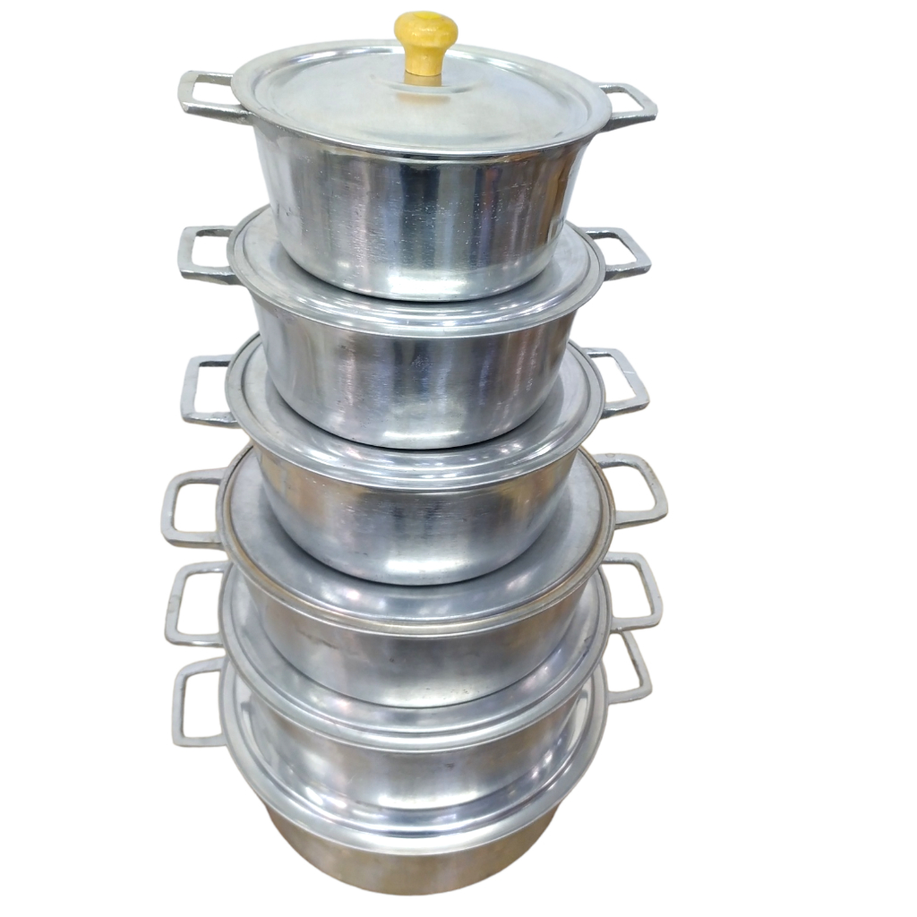 Jogo de panela em aluminio batido fundido polido alça interiça de aluminio