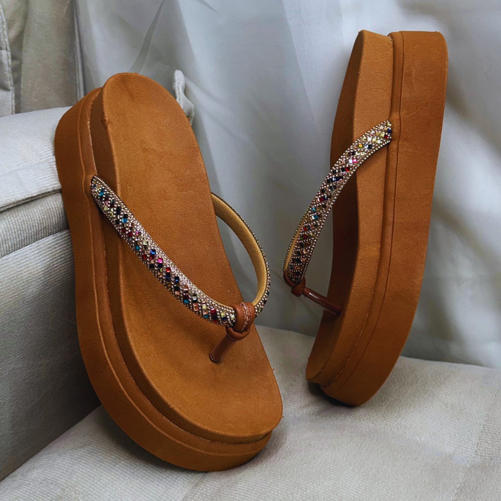 Sandalia Plataforma Chinelo de Dedo Feminino Flat Strass Brilho
