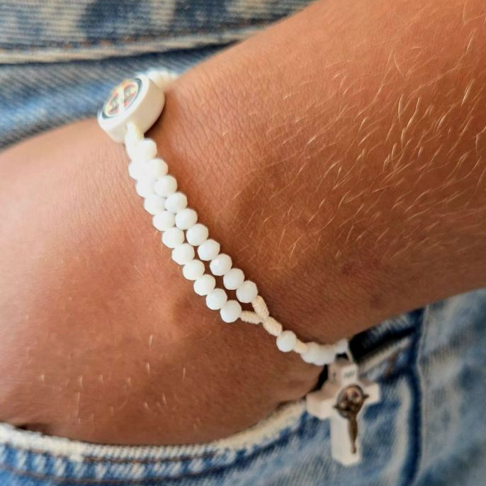 Terço Pulseira São Bento — Fé e Proteção no Pulso | Presente Religioso Católico