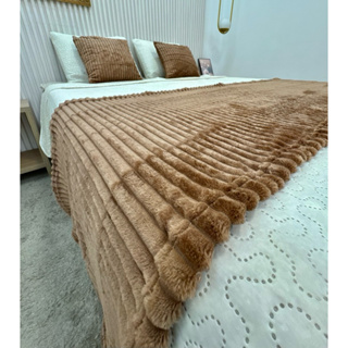 Kit 3 Peças Cama Posta 1 Peseira e 2 Capas de Almofada Decorativa Flannel Elegante Chique Casa Rica em Oferta na Shopee